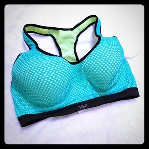 Hot green sport bra. 34DD